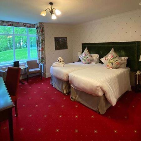 The Coed-Y-Mwstwr Hotel Bridgend  Kültér fotó
