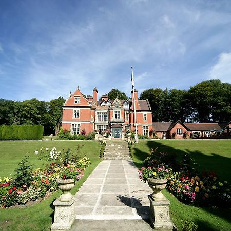 The Coed-Y-Mwstwr Hotel Bridgend  Kültér fotó