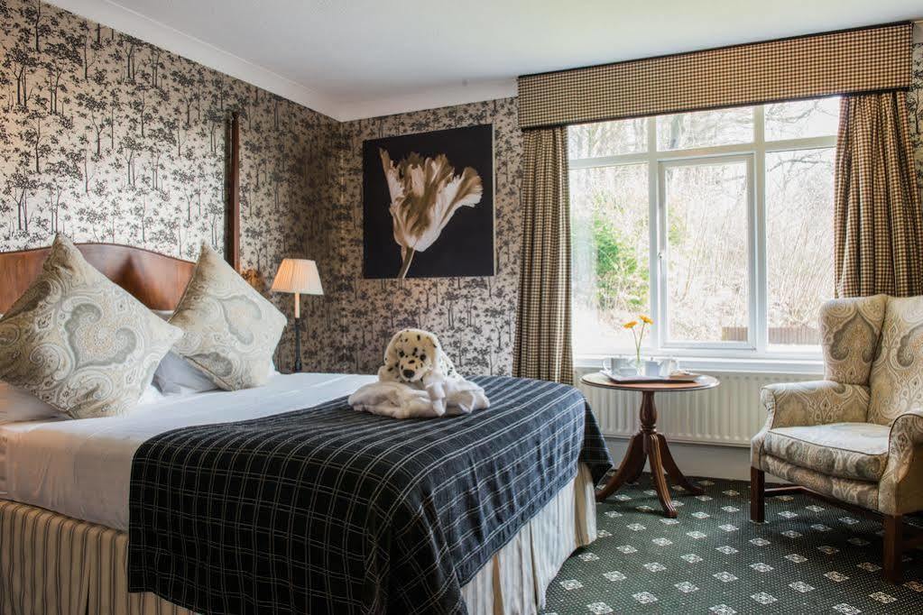 The Coed-Y-Mwstwr Hotel Bridgend  Kültér fotó